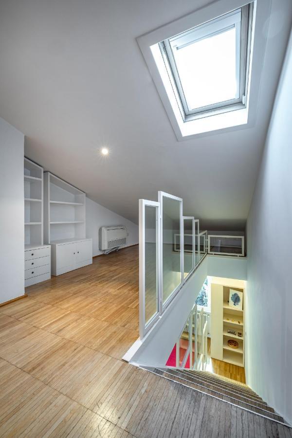 Yid Penthouse On Florence River With Parking Dış mekan fotoğraf