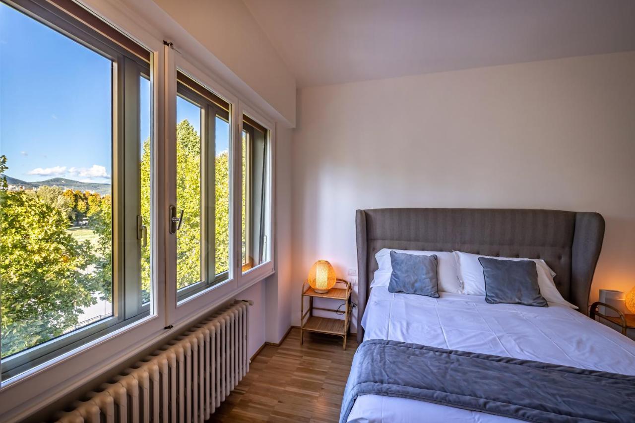 Yid Penthouse On Florence River With Parking Dış mekan fotoğraf