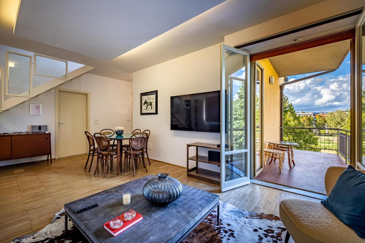 Yid Penthouse On Florence River With Parking Dış mekan fotoğraf